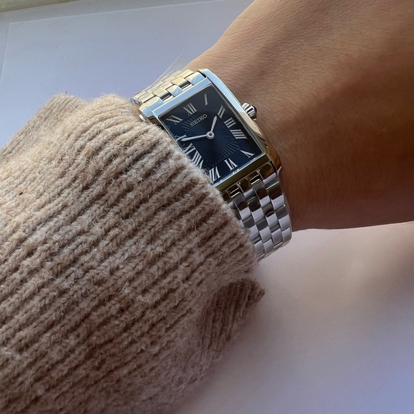 Seiko Essentials Blue Dial Ladies Watch SWR085 - Picture 1 of 3